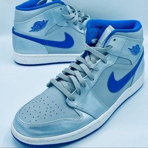 Jordan 1 Mid ‘Wolf Grey Sport Blue’